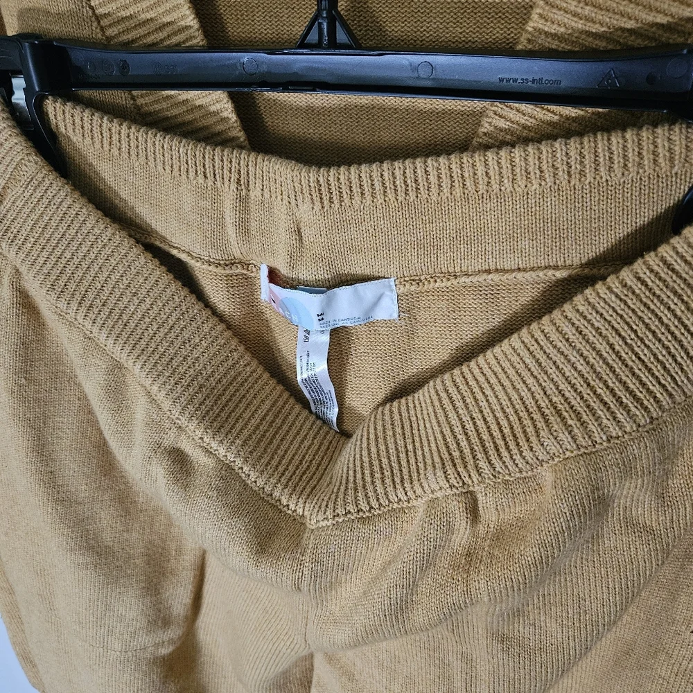 Free People‎ Sweater Set Size Medium